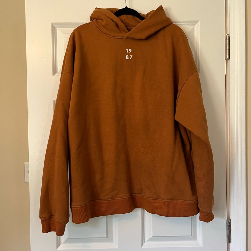 1987 Label Rust Orange Hoodie Sweatshirt